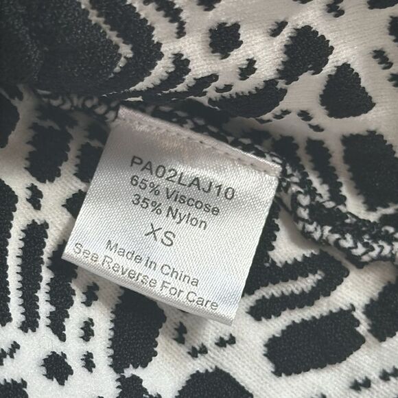 Parker Women’s Black & White Jacquard Fit & Flare Cocktail Holiday Dress Size XS - Picture 6 of 7
